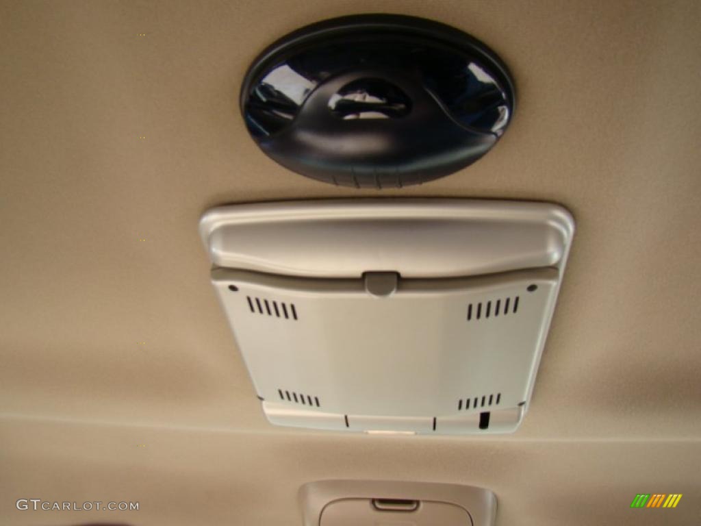 2003 F150 FX4 SuperCrew 4x4 - Toreador Red Metallic / Medium Parchment Beige photo #28