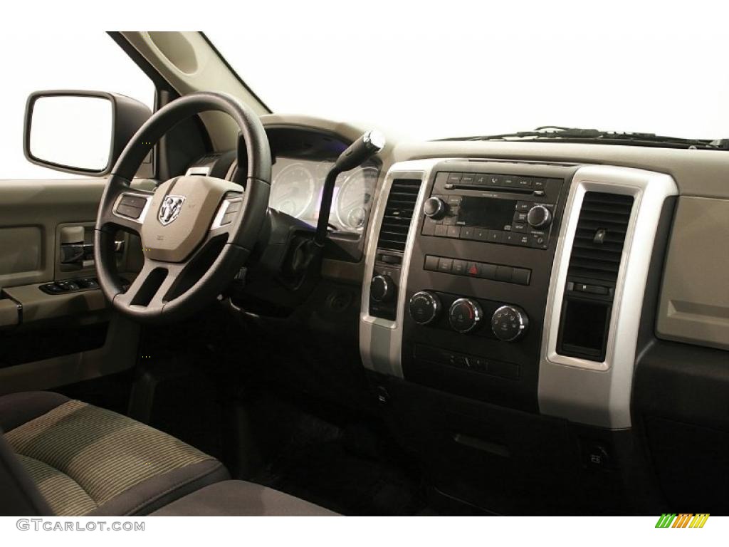 2009 Ram 1500 SLT Quad Cab 4x4 - Mineral Gray Metallic / Dark Slate/Medium Graystone photo #15