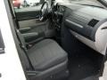 Stone White - Grand Caravan SE Photo No. 17