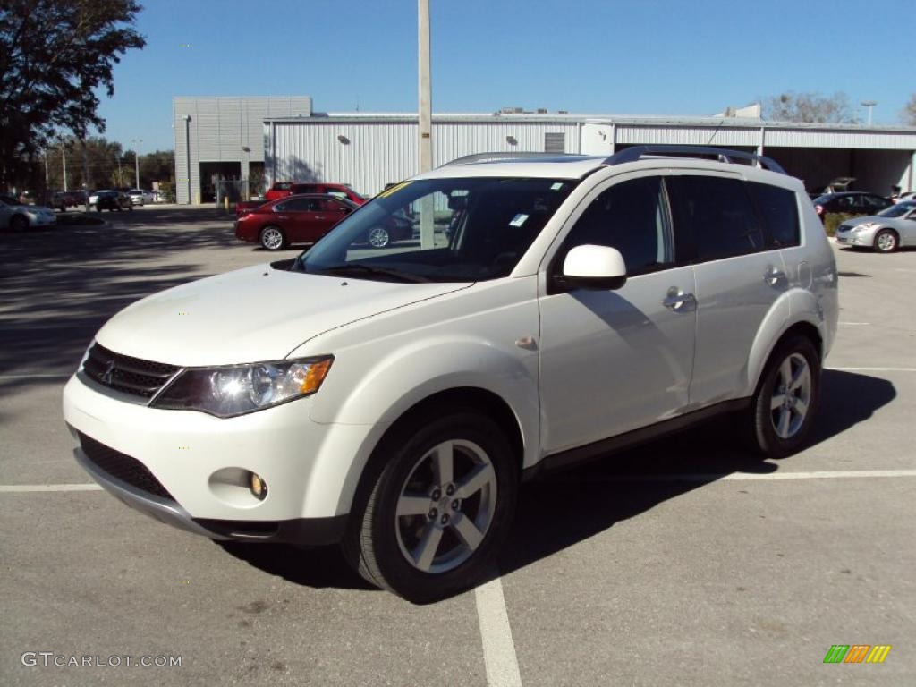 2007 Diamond White Pearl Mitsubishi Outlander XLS 25964874 GTCarLot