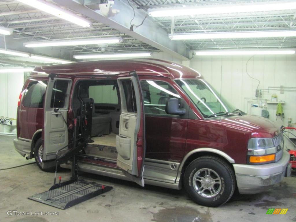 2003 Express 1500 Wheelchair Access Conversion Van - Berry Red Metallic / Medium Dark Pewter photo #15