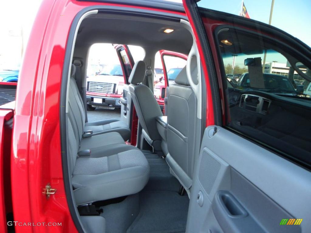 2007 Ram 1500 SLT Quad Cab 4x4 - Flame Red / Medium Slate Gray photo #11