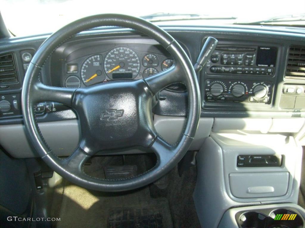 2001 Suburban 1500 LT 4x4 - Summit White / Graphite photo #13