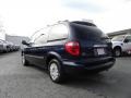 2006 Midnight Blue Pearl Chrysler Town & Country   photo #23