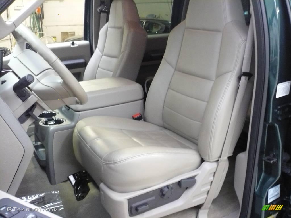 2008 F350 Super Duty Lariat Crew Cab 4x4 - Forest Green Metallic / Camel photo #4