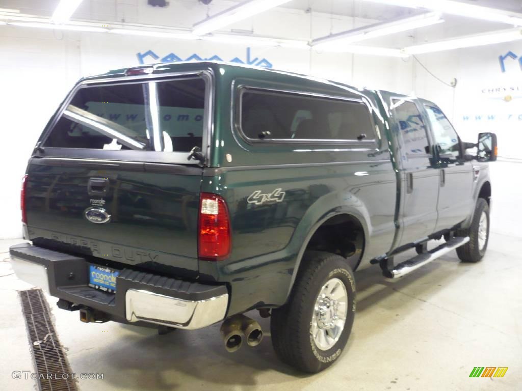 2008 F350 Super Duty Lariat Crew Cab 4x4 - Forest Green Metallic / Camel photo #16