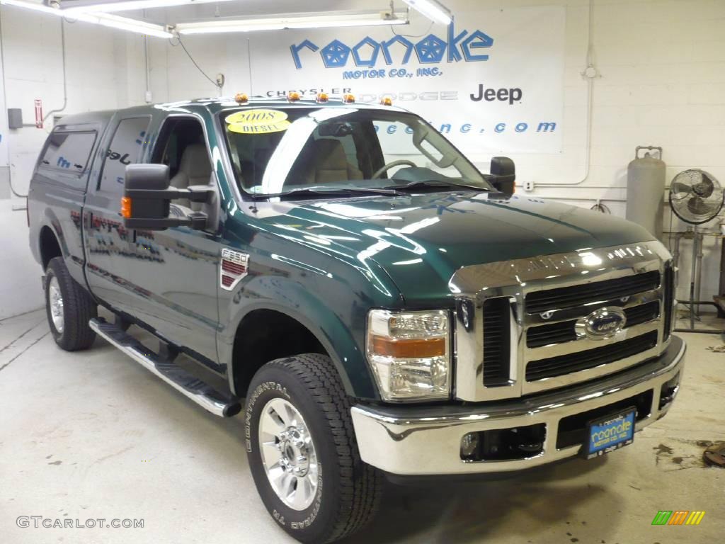2008 F350 Super Duty Lariat Crew Cab 4x4 - Forest Green Metallic / Camel photo #39