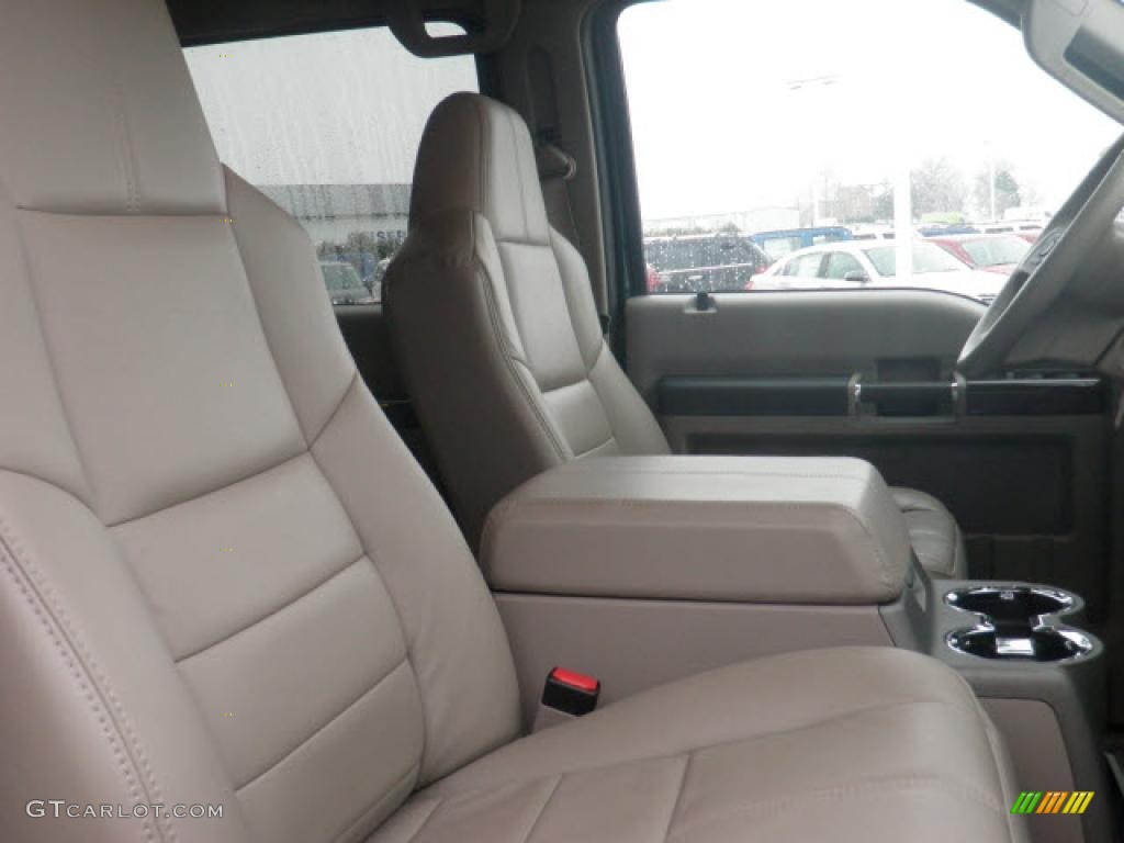 2008 F350 Super Duty Lariat Crew Cab 4x4 - Forest Green Metallic / Camel photo #53