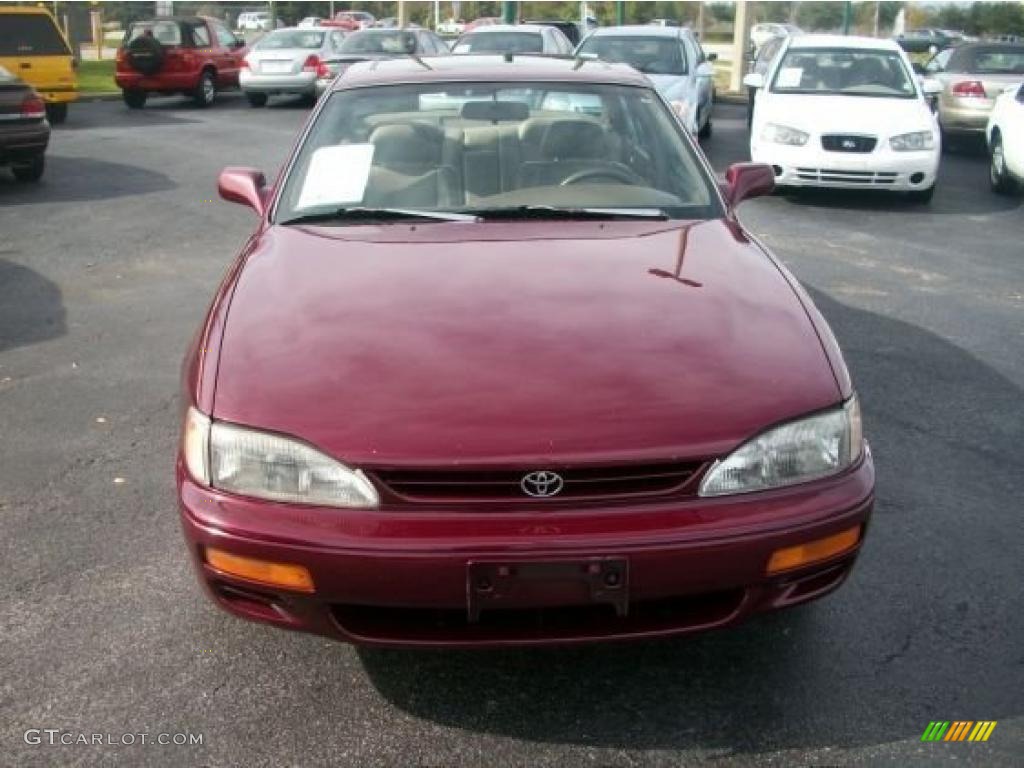 1996 Camry XLE V6 Sedan - Ruby Red Pearl / Beige photo #14