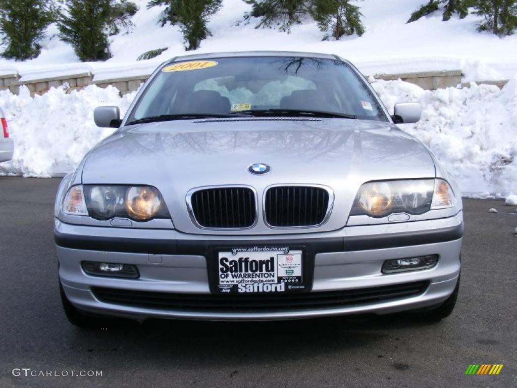 2001 3 Series 325i Sedan - Titanium Silver Metallic / Grey photo #2