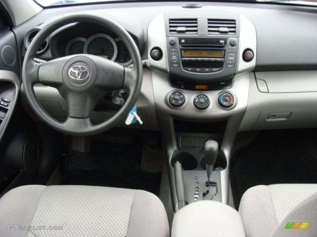 2008 RAV4 4WD - Black / Ash photo #9