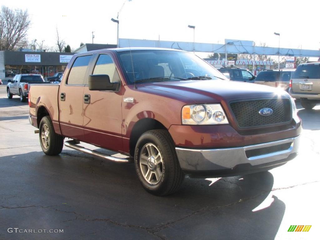 2006 F150 XLT SuperCrew - Dark Toreador Red Metallic / Tan photo #4