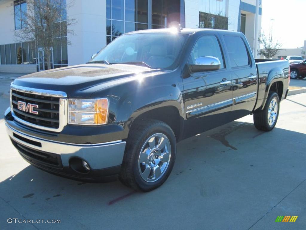 2010 Sierra 1500 SLE Crew Cab - Onyx Black / Dark Titanium/Light Titanium photo #1