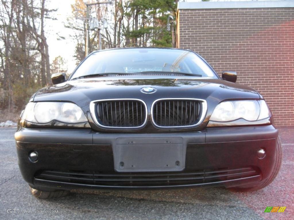 2005 3 Series 325i Sedan - Jet Black / Sand photo #3