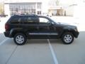 2010 Brilliant Black Crystal Pearl Jeep Grand Cherokee Laredo  photo #4