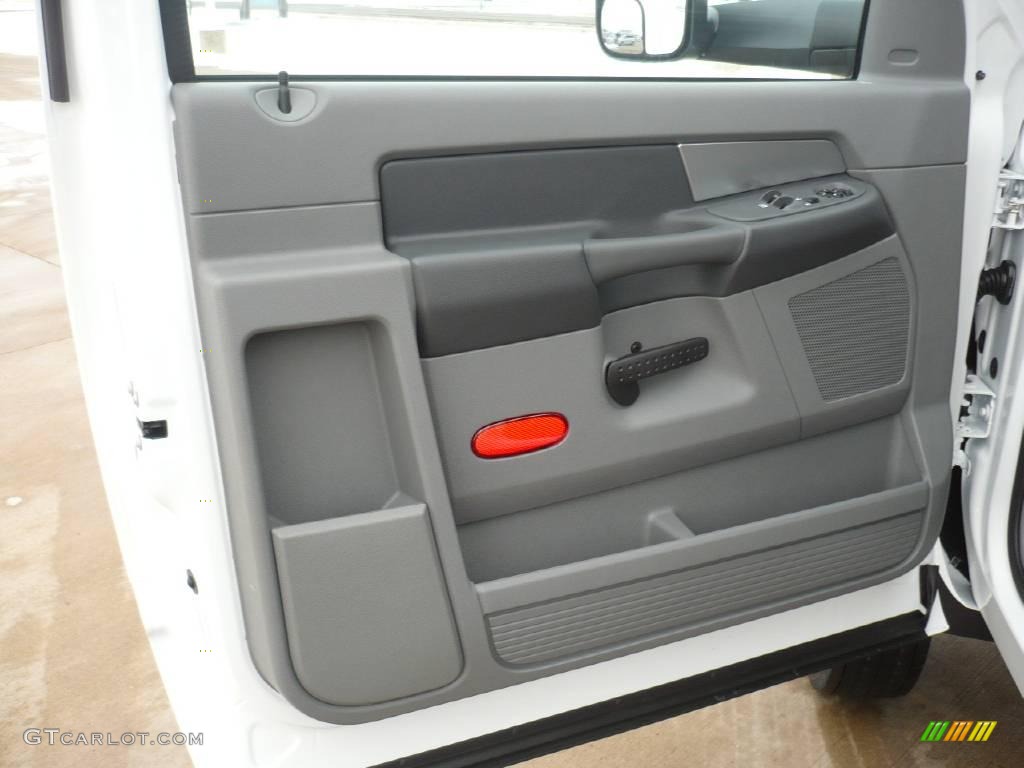 2010 Ram 4500 SLT Regular Cab Chassis - Bright White / Medium Slate Gray photo #18