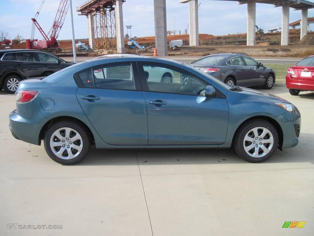 2010 MAZDA3 i SV 4 Door - Gunmetal Blue Mica / Black photo #4