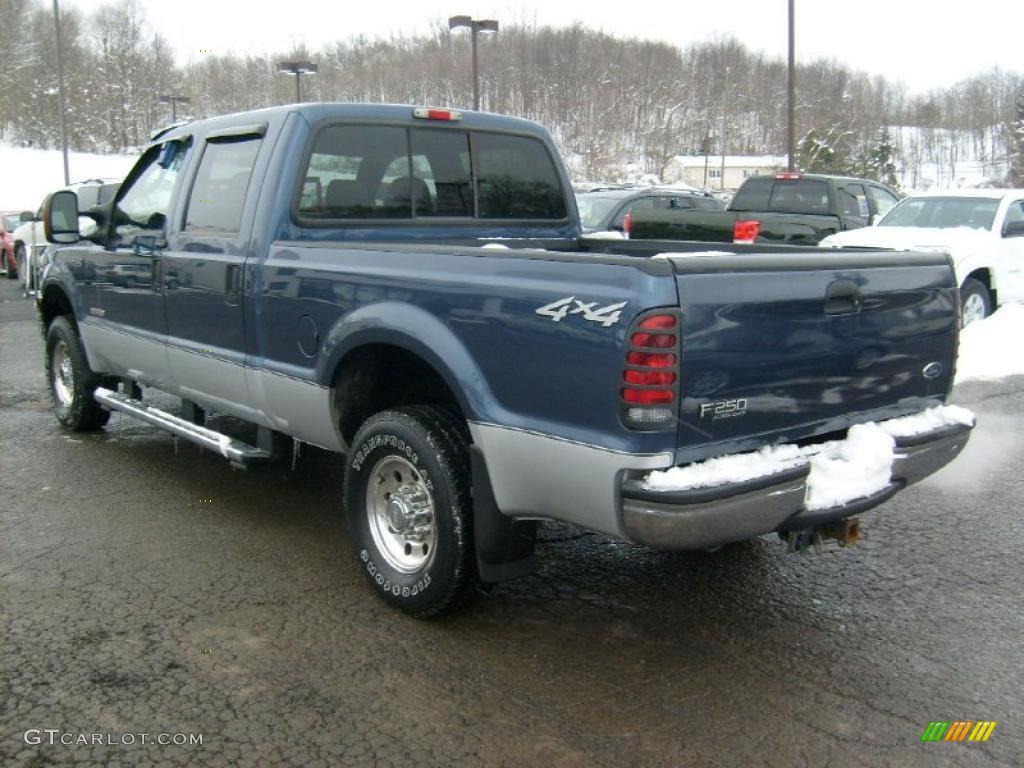 2004 F250 Super Duty XLT Crew Cab 4x4 - True Blue Metallic / Medium Flint photo #7