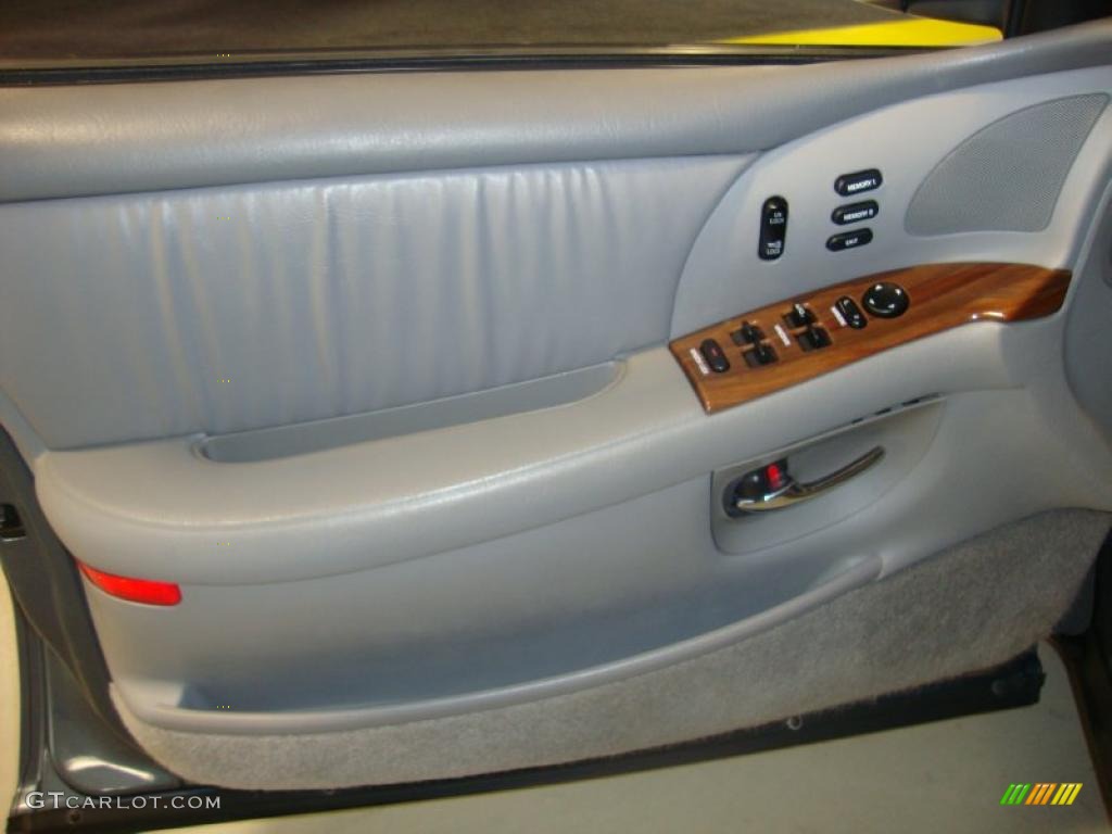 2002 Park Avenue  - Titanium Blue Metallic / Medium Gray photo #13