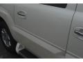 White Diamond - Escalade ESV AWD Photo No. 8
