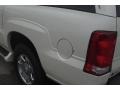 White Diamond - Escalade ESV AWD Photo No. 17