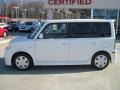 Polar White - xB  Photo No. 3