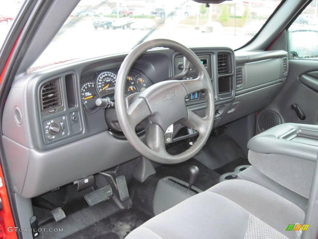 2006 Silverado 1500 LS Regular Cab 4x4 - Victory Red / Dark Charcoal photo #10