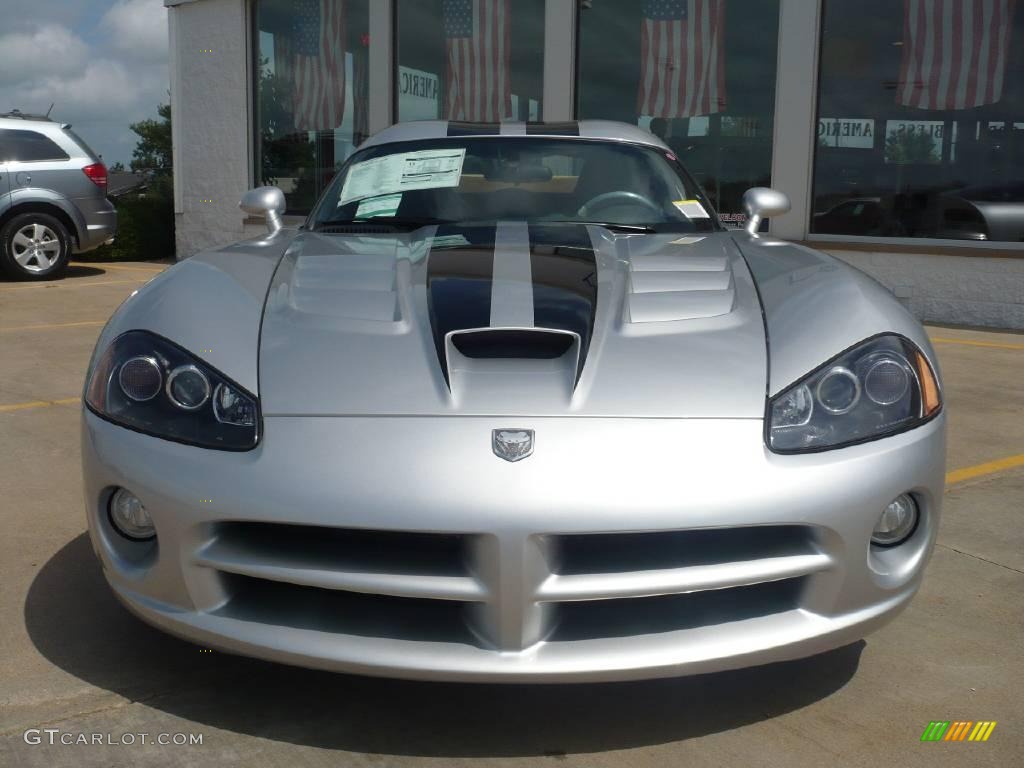 2009 Viper SRT-10 Coupe - Bright Silver Metallic / Black photo #3