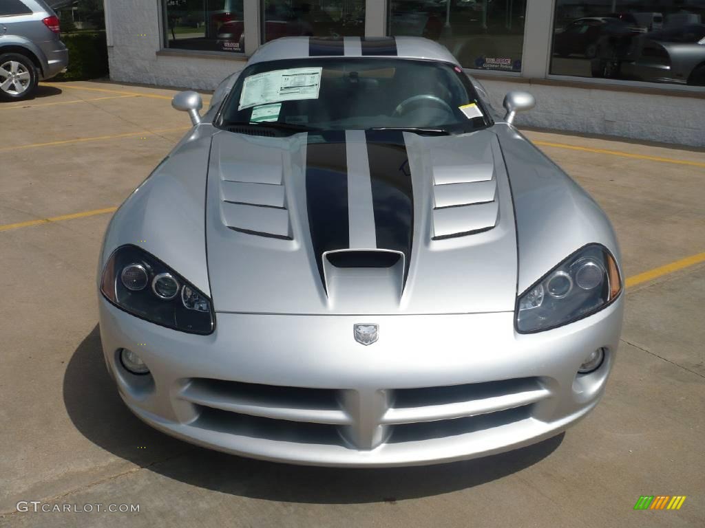 Bright Silver Metallic 2009 Dodge Viper SRT-10 Coupe Exterior Photo #26031061