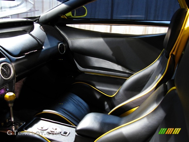 1997 Vector M12 Standard M12 Model interior Photos