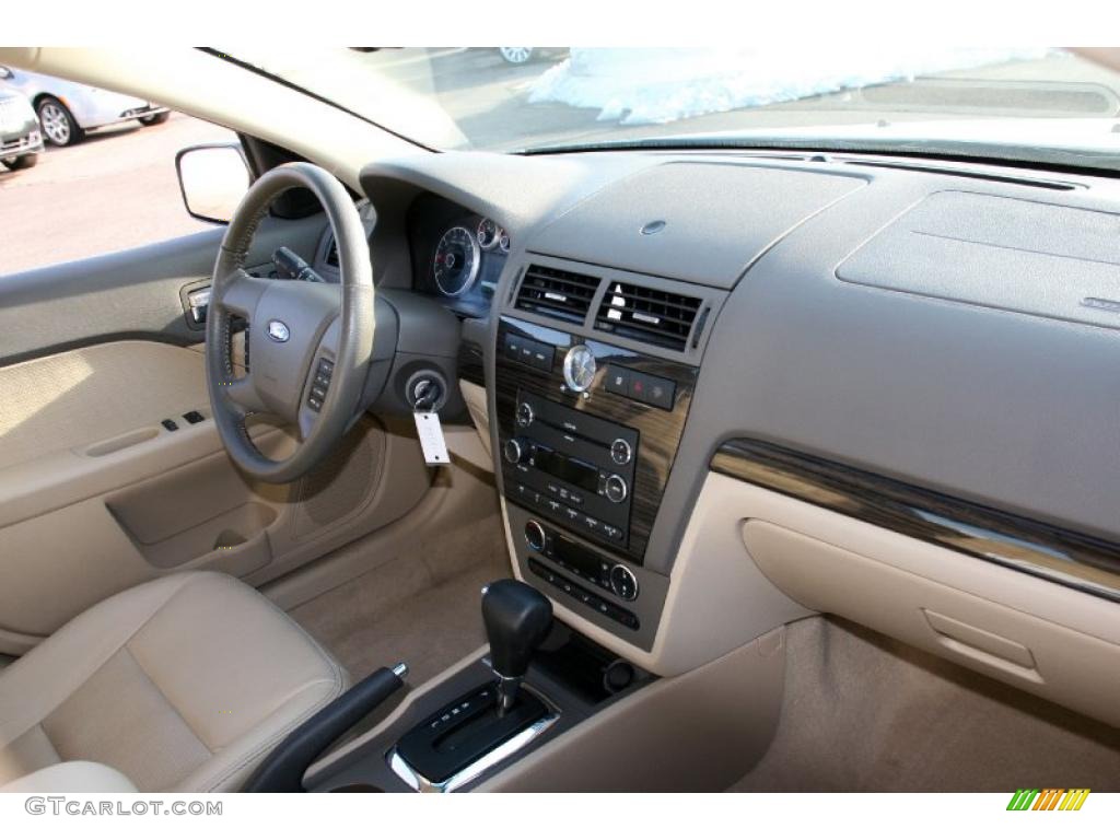 2008 Fusion SEL V6 AWD - White Suede / Camel photo #15