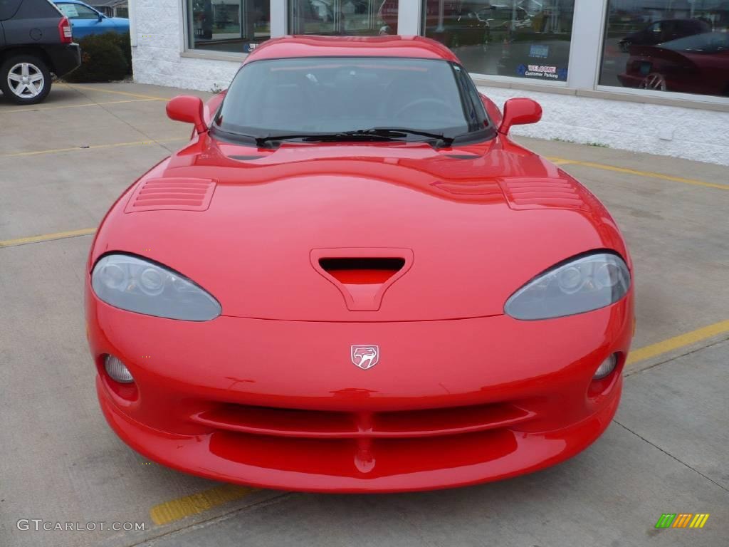 2002 Viper GTS - Viper Red / Black photo #3