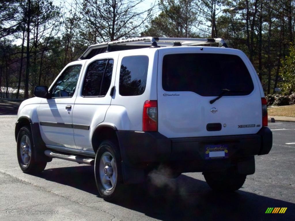 2001 Xterra SE V6 - Cloud White / Dusk Gray photo #3