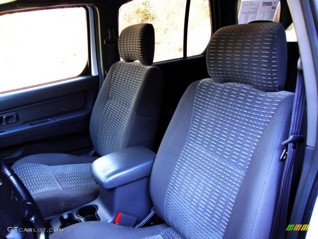 2001 Xterra SE V6 - Cloud White / Dusk Gray photo #14