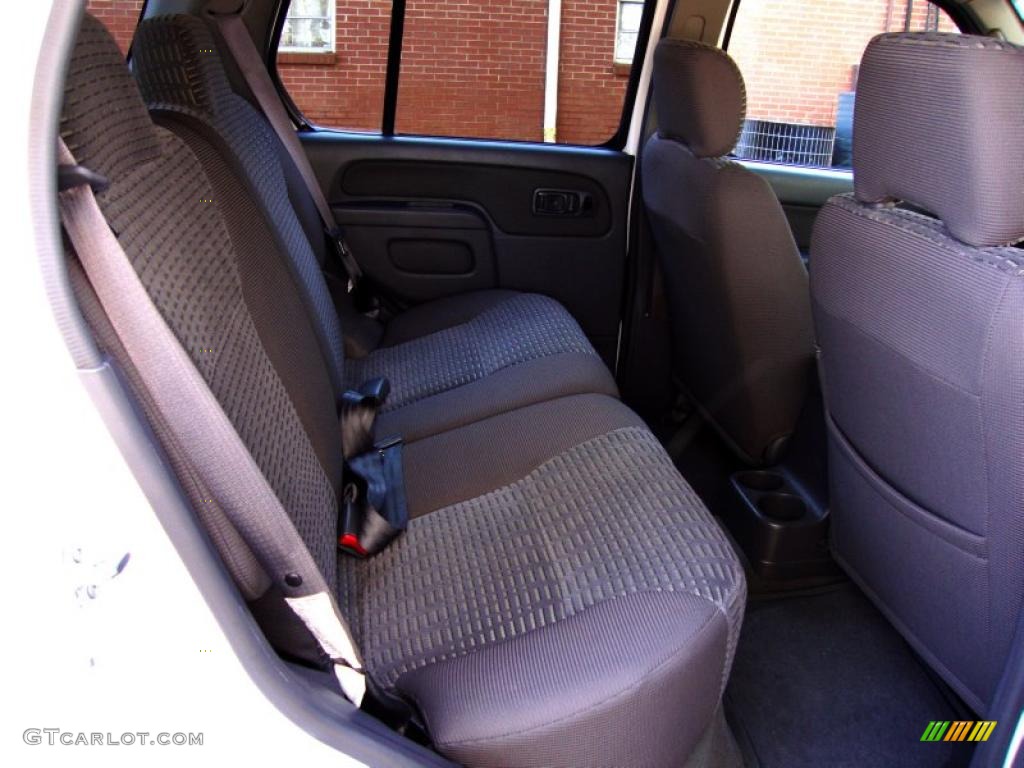 2001 Xterra SE V6 - Cloud White / Dusk Gray photo #17