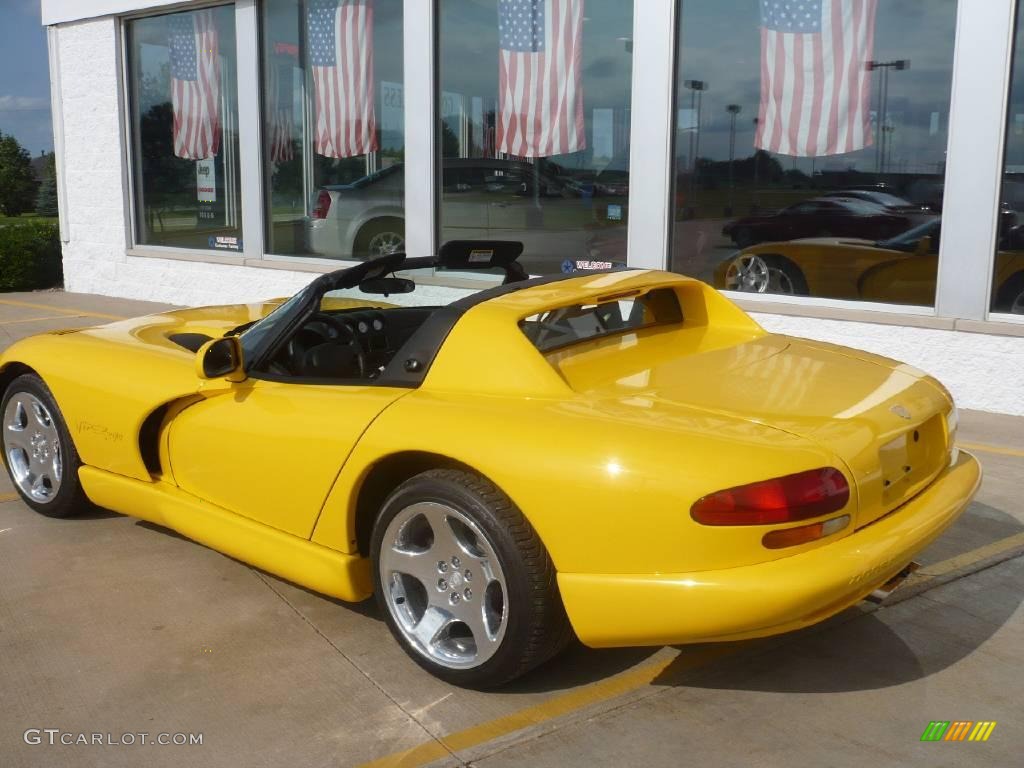 2002 Viper RT-10 - Viper Race Yellow / Black photo #26