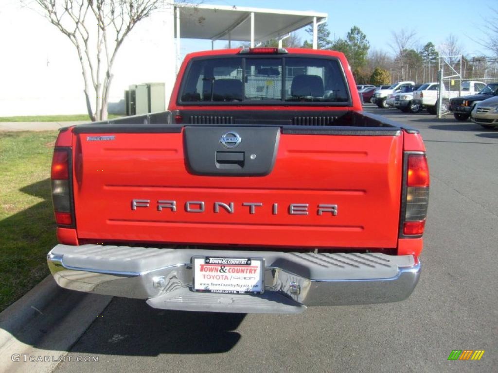2002 Frontier XE King Cab - Aztec Red / Gray photo #3