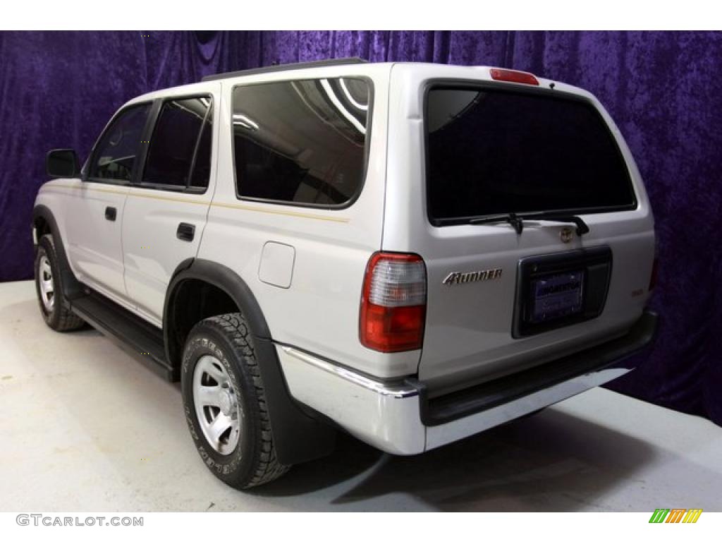 1999 4Runner  - Natural White / Oak photo #4