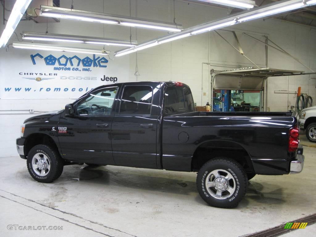 2008 Ram 2500 Big Horn Quad Cab 4x4 - Brilliant Black Crystal Pearl / Medium Slate Gray photo #1