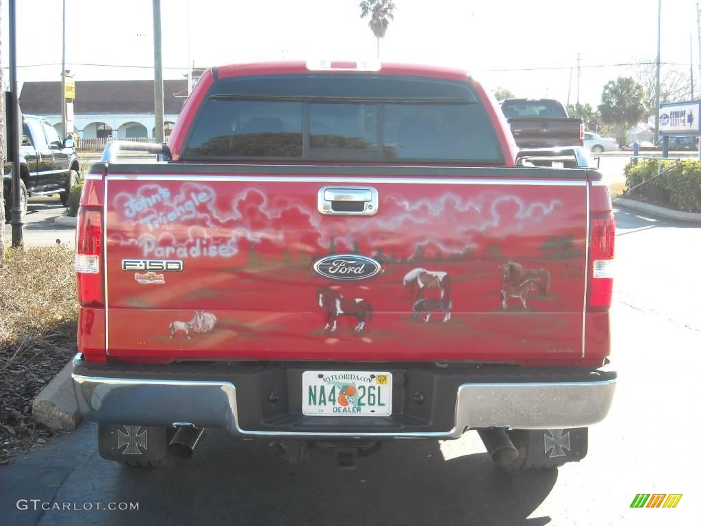 2004 F150 XLT SuperCrew - Bright Red / Dark Flint photo #4