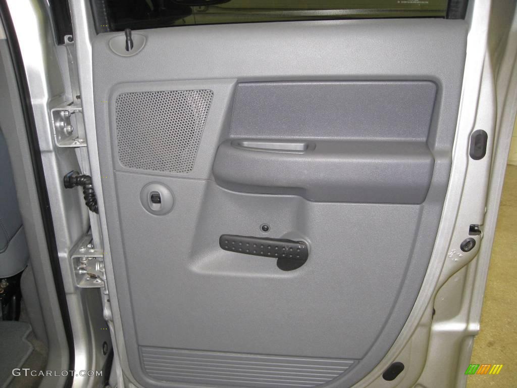 2008 Ram 2500 Big Horn Quad Cab 4x4 - Bright Silver Metallic / Medium Slate Gray photo #28