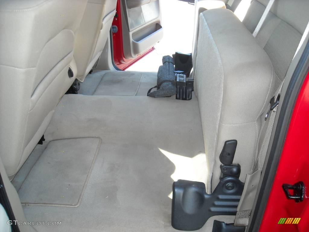 2004 F150 XLT SuperCrew - Bright Red / Dark Flint photo #28