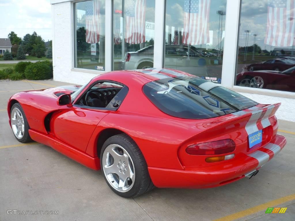 2000 Viper GTS - Viper Red / Black photo #30