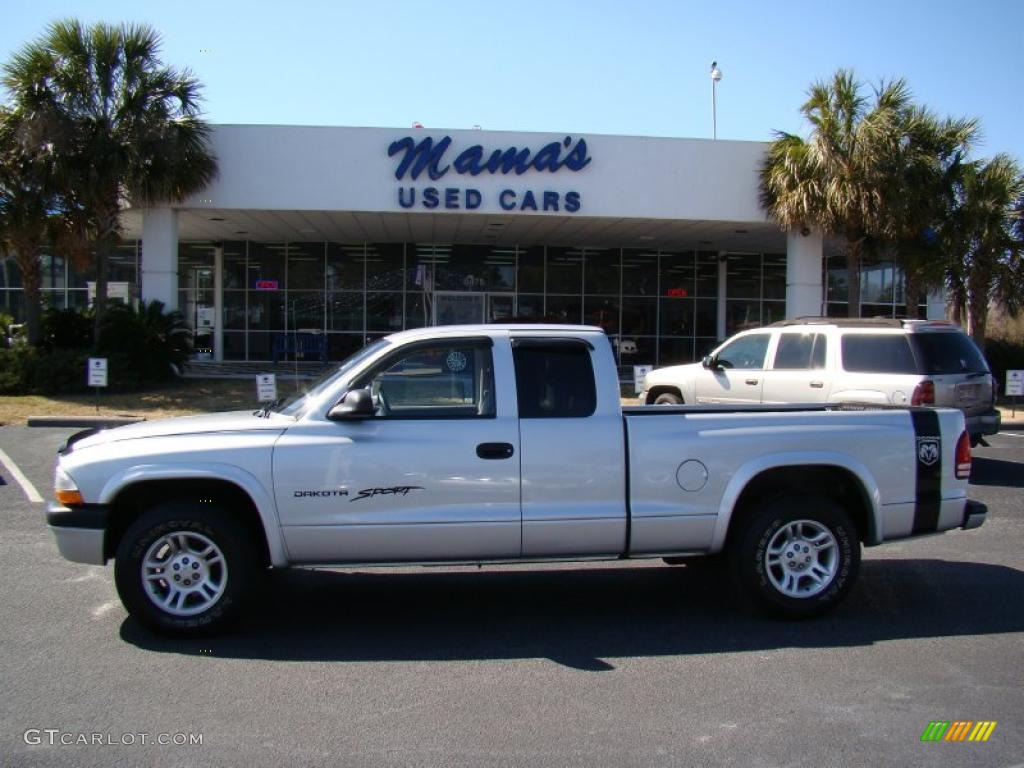 2004 Dakota Sport Club Cab - Bright Silver Metallic / Dark Slate Gray photo #1