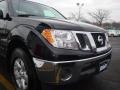 2009 Super Black Nissan Frontier SE Crew Cab 4x4  photo #20