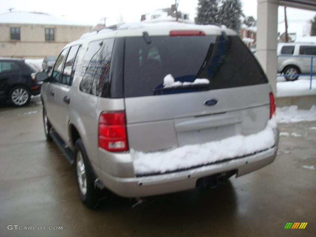 2004 Explorer XLT 4x4 - Silver Birch Metallic / Midnight Grey photo #2