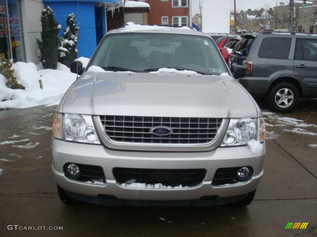 2004 Explorer XLT 4x4 - Silver Birch Metallic / Midnight Grey photo #7