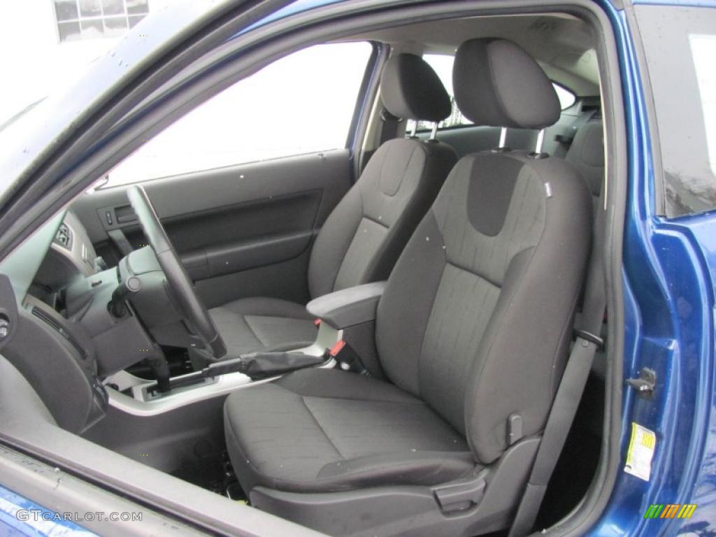 2008 Focus SE Coupe - Vista Blue Metallic / Charcoal Black photo #8