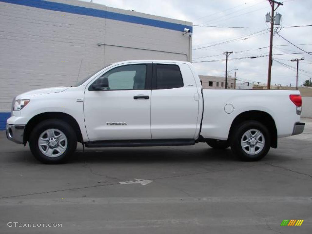 2009 Tundra SR5 Double Cab - Super White / Graphite Gray photo #2