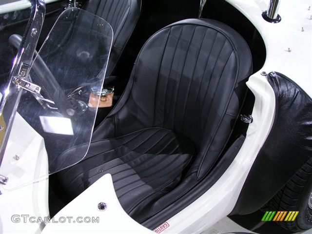 1966 Cobra 427 - White / Black photo #5